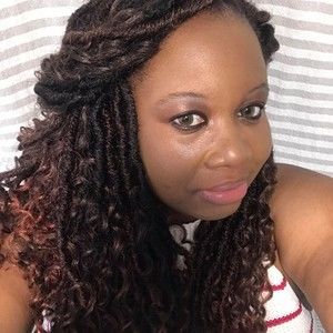 Meet your Posher, Louisa